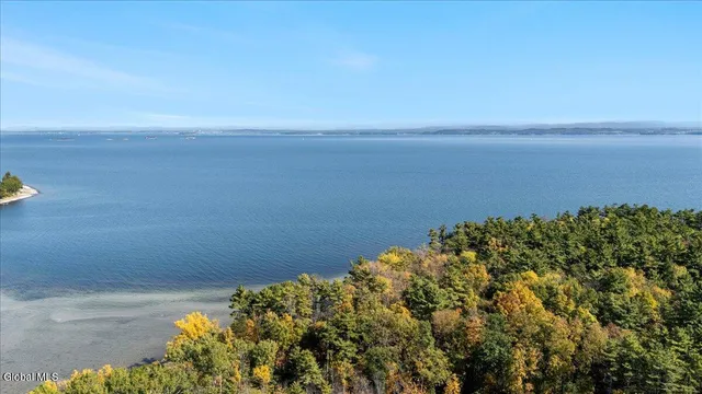 $775,000 | 96 Champine Way, Willsboro, NY 12996