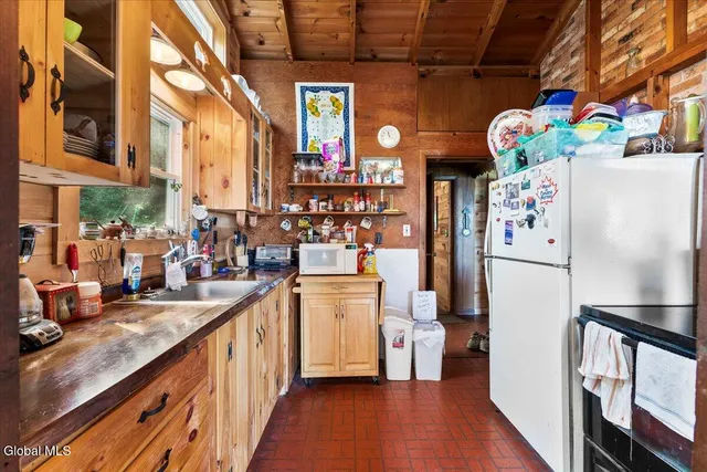 $775,000 | 96 Champine Way, Willsboro, NY 12996