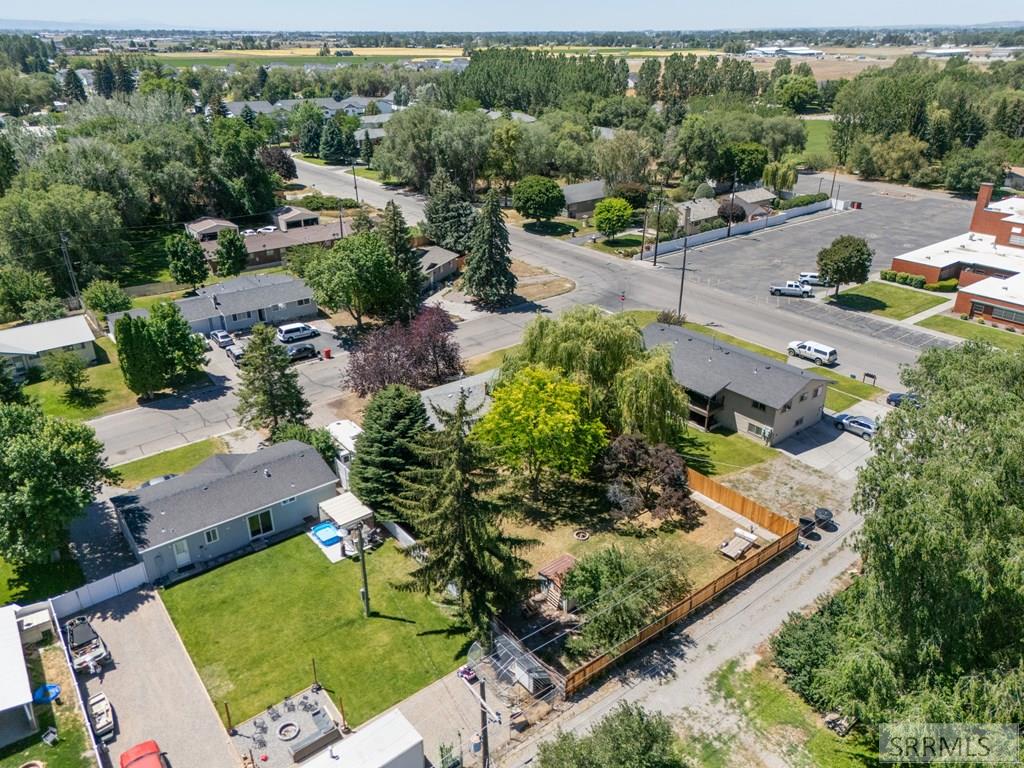 396 West 2nd South Rigby, ID 83442 - Photo 12 of 39