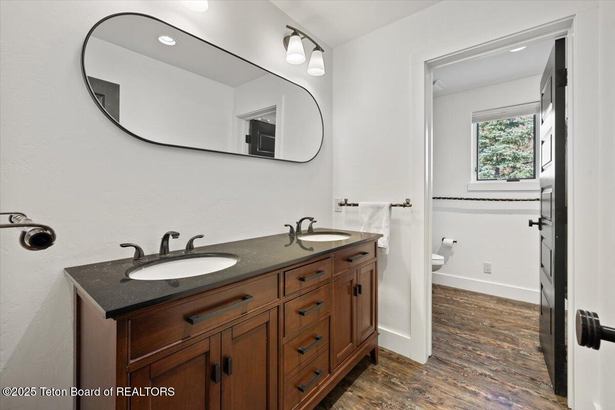 3230 West King Eider Road Jackson, WY 83001 - Photo 10 of 17 3230 W. King Eider