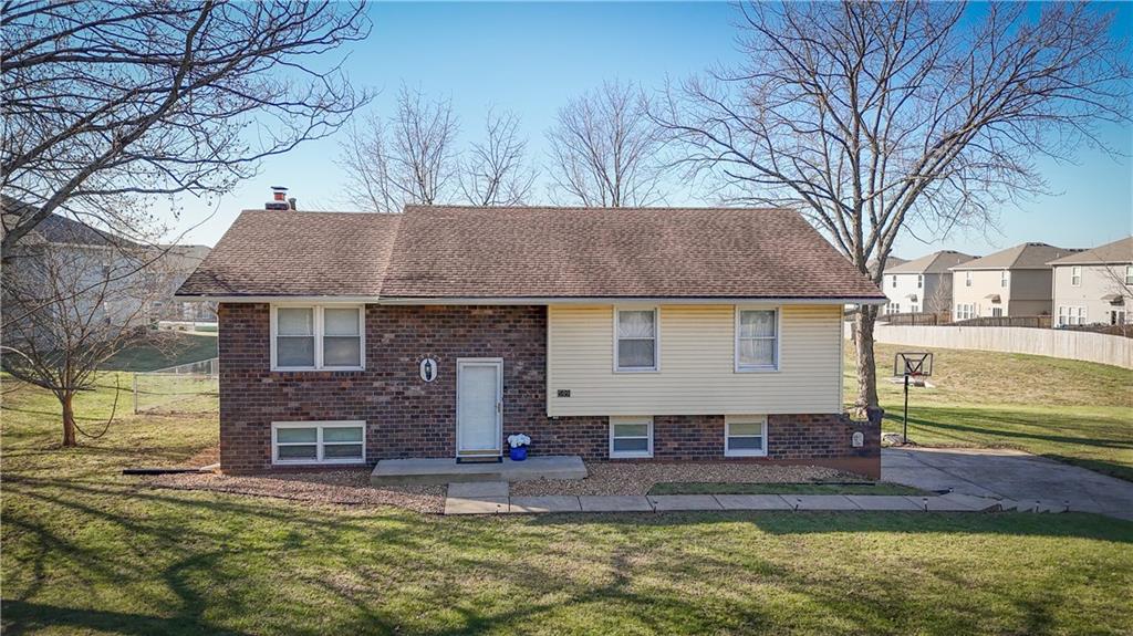 509 West South Street Spring Hill, KS 66083 - Photo 1 of 31