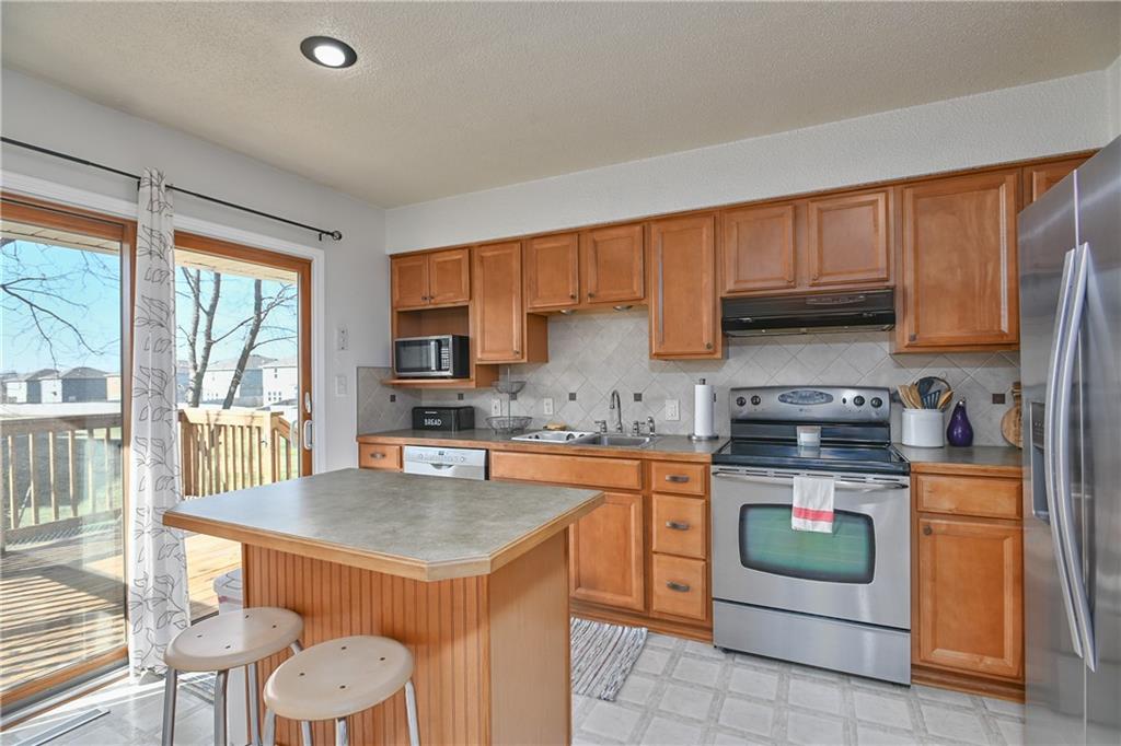 509 West South Street Spring Hill, KS 66083 - Photo 13 of 31