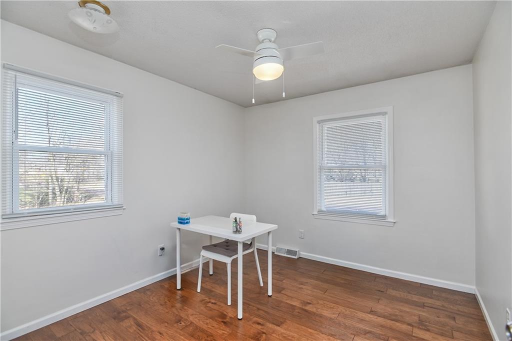 509 West South Street Spring Hill, KS 66083 - Photo 17 of 31