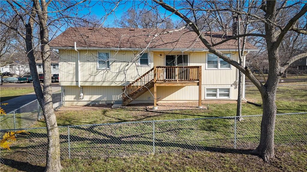 509 West South Street Spring Hill, KS 66083 - Photo 27 of 31