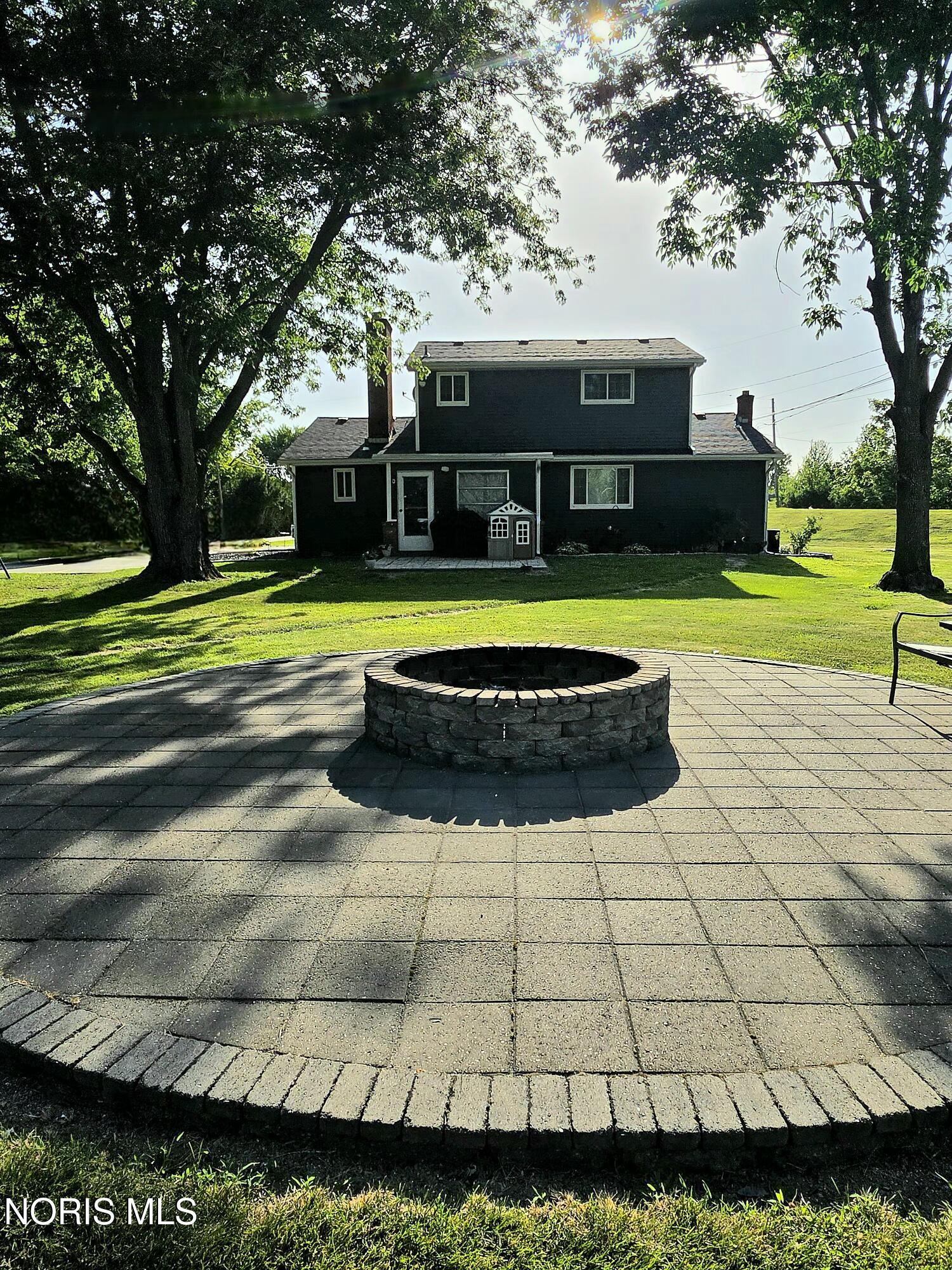 28920 Bates Road Perrysburg, OH 43551 - Photo 2 of 44 Gallery Image 2