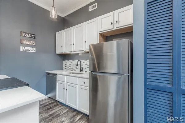 $139,900 | 1523 South 10th Street, Unit 212, St. Louis, MO 63104