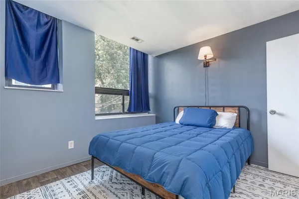 $120,000 | 1523 South 10th Street, Unit 212, St. Louis, MO 63104