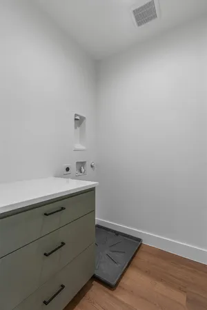 $638,000 | 1402 Beckett Street, Unit 1B, Austin, TX 78757