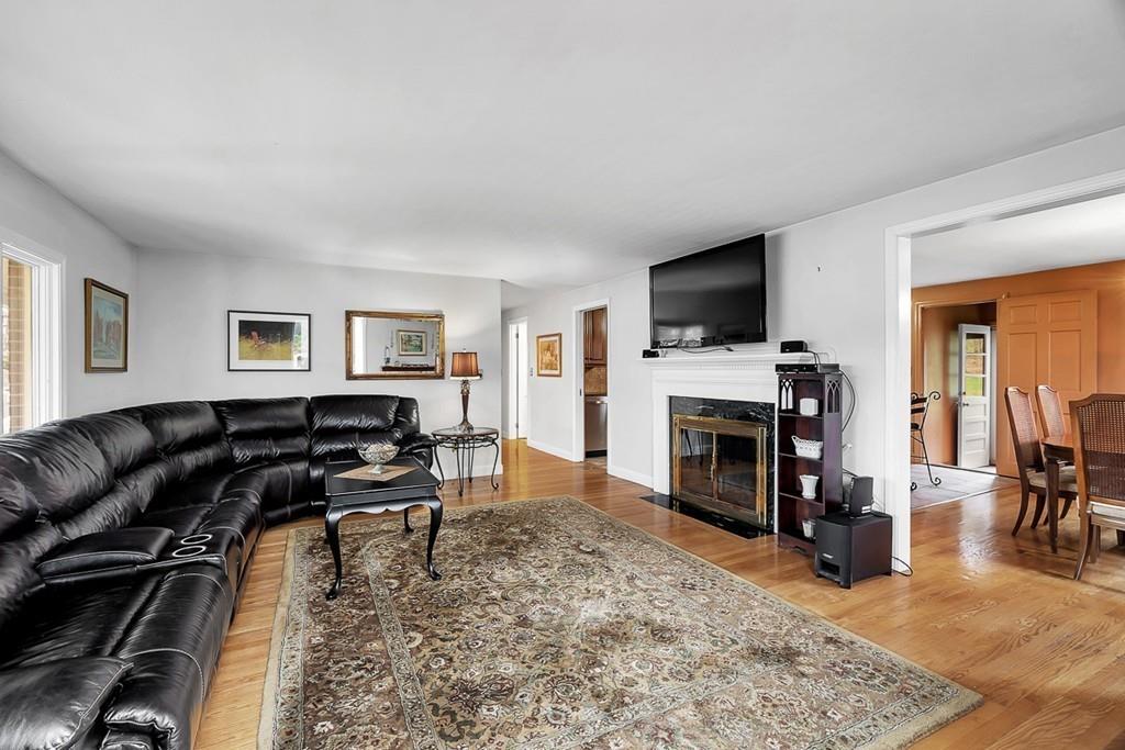 1815 Great Pond Road North Andover, MA 01845 - Photo 11 of 39 Gallery Image 11