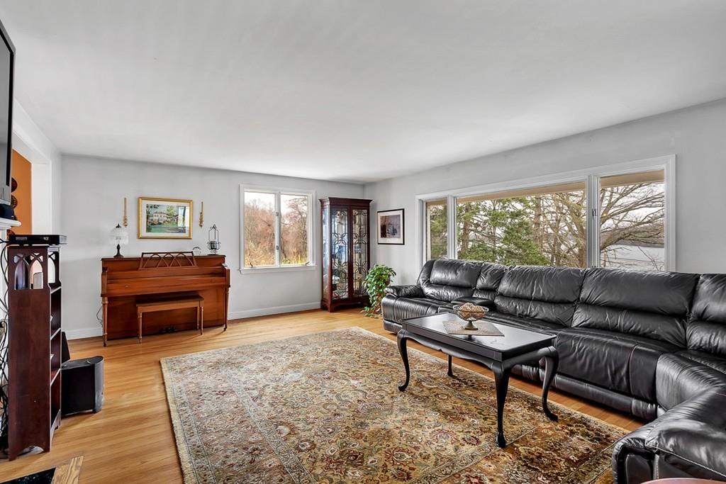 1815 Great Pond Road North Andover, MA 01845 - Photo 12 of 39 Gallery Image 12