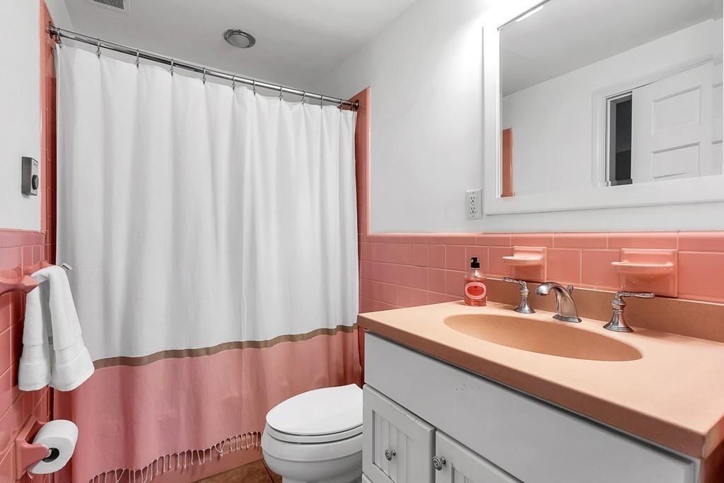 1815 Great Pond Road North Andover, MA 01845 - Photo 18 of 39 Gallery Image 18