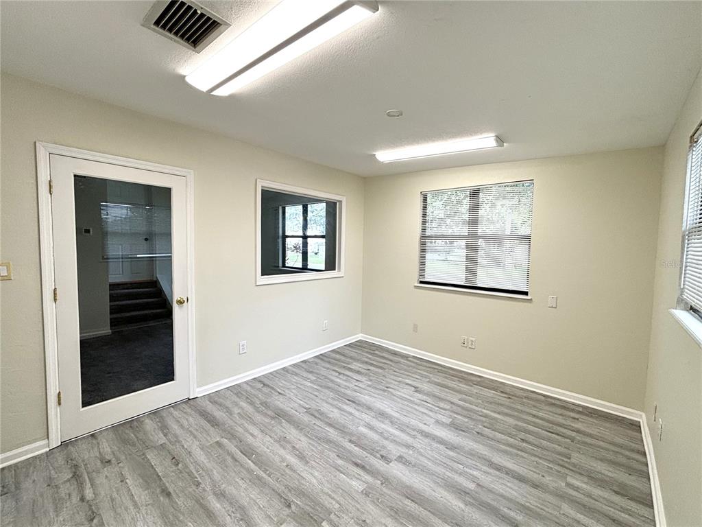 2350 26th Street North St. Petersburg, FL 33713 - Photo 17 of 18 an empty room with windows and closet