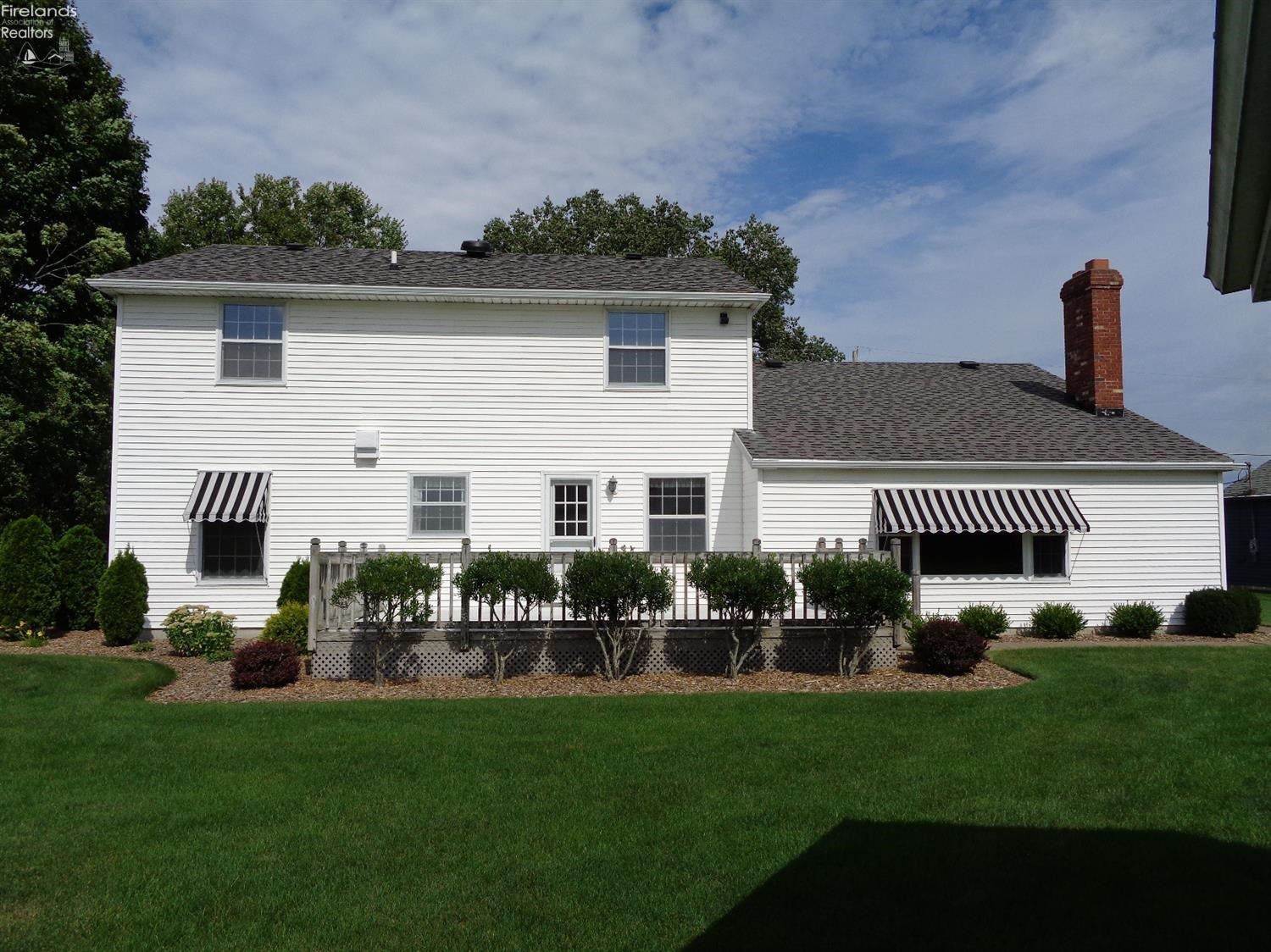 1018 Taylor Road Sandusky, OH 44870 - Photo 2 of 25 Gallery Image 2