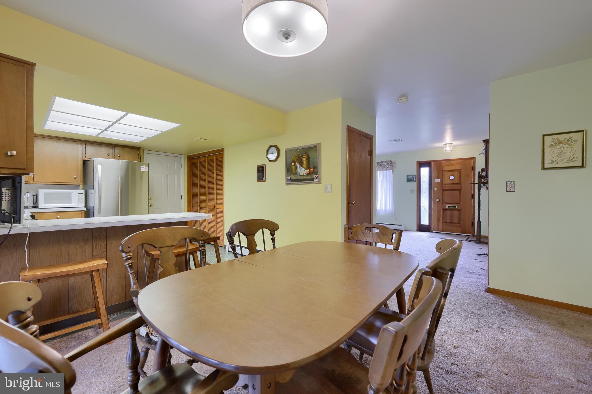 3916 Grant Street Reading, PA 19606 - Photo 19 of 39 a dining room with furniture and window