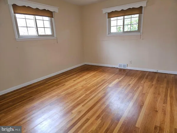 $2,750 | 56 Chapman Avenue, Doylestown, PA 18901