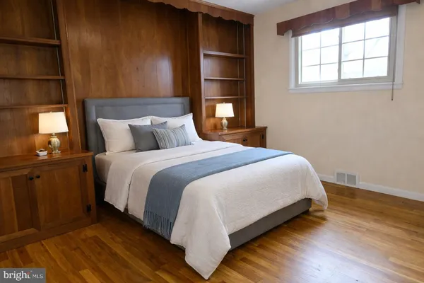 $2,750 | 56 Chapman Avenue, Doylestown, PA 18901