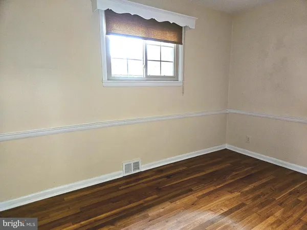 $2,750 | 56 Chapman Avenue, Doylestown, PA 18901