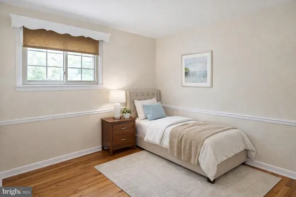 $2,750 | 56 Chapman Avenue, Doylestown, PA 18901