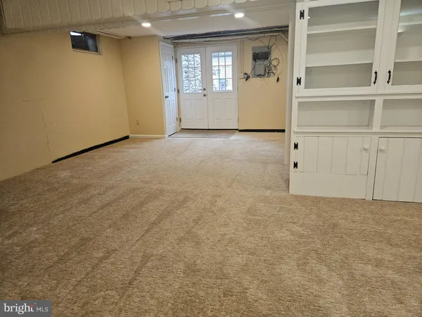 $2,750 | 56 Chapman Avenue, Doylestown, PA 18901