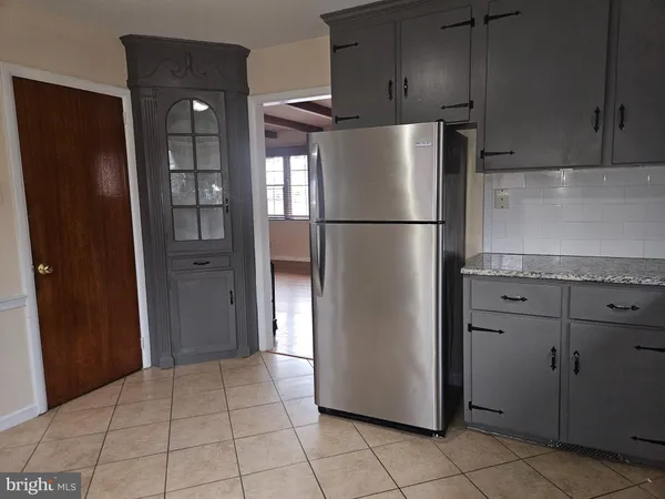 $2,750 | 56 Chapman Avenue, Doylestown, PA 18901