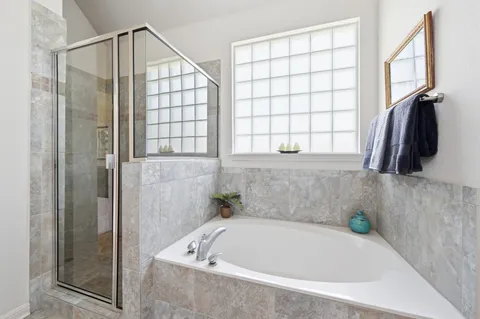 $749,500 | 7301 Seneca Falls Loop, Austin, TX 78739