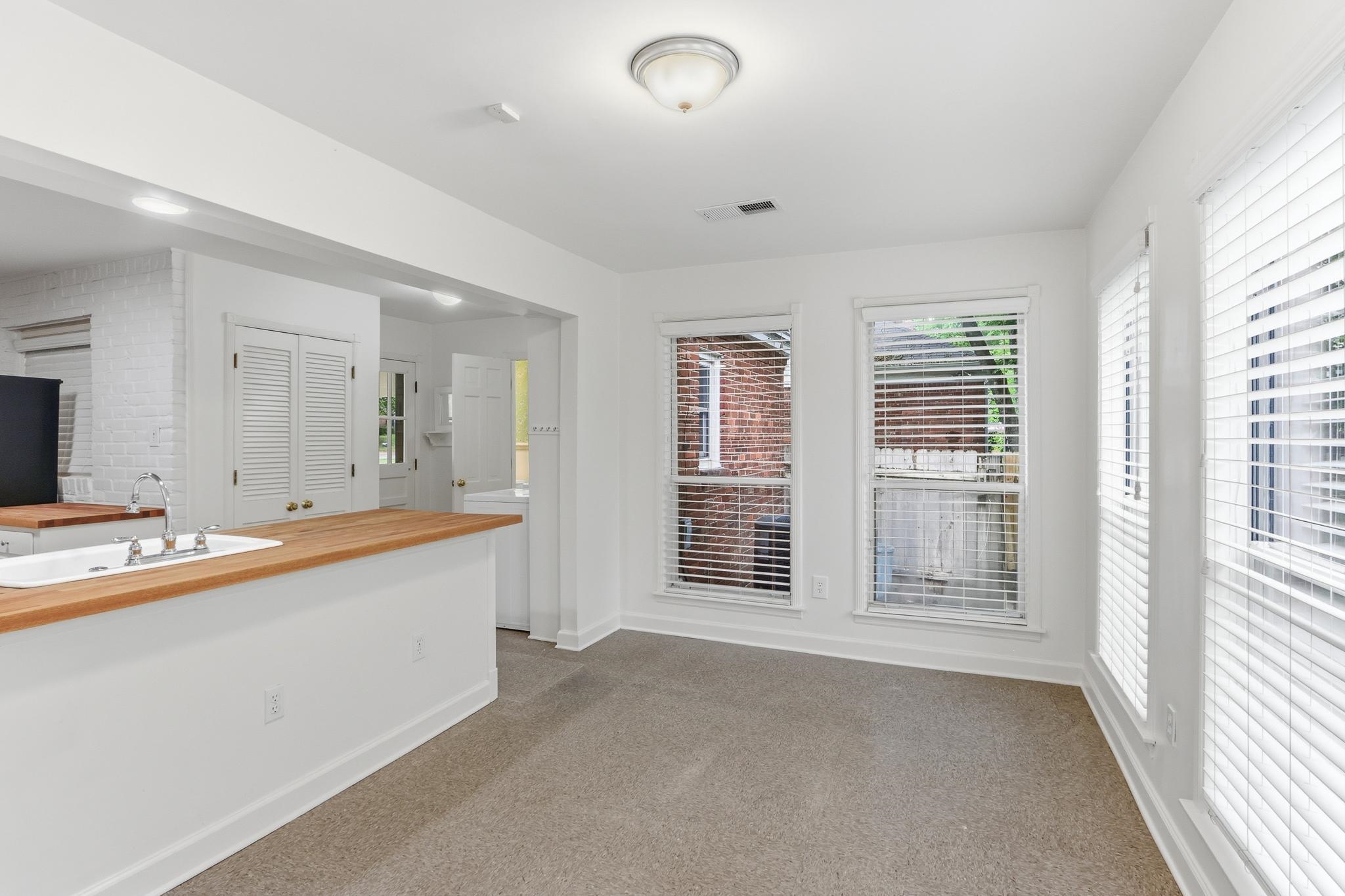 915 Park Valley Road Memphis, TN 38119 - Photo 10 of 38