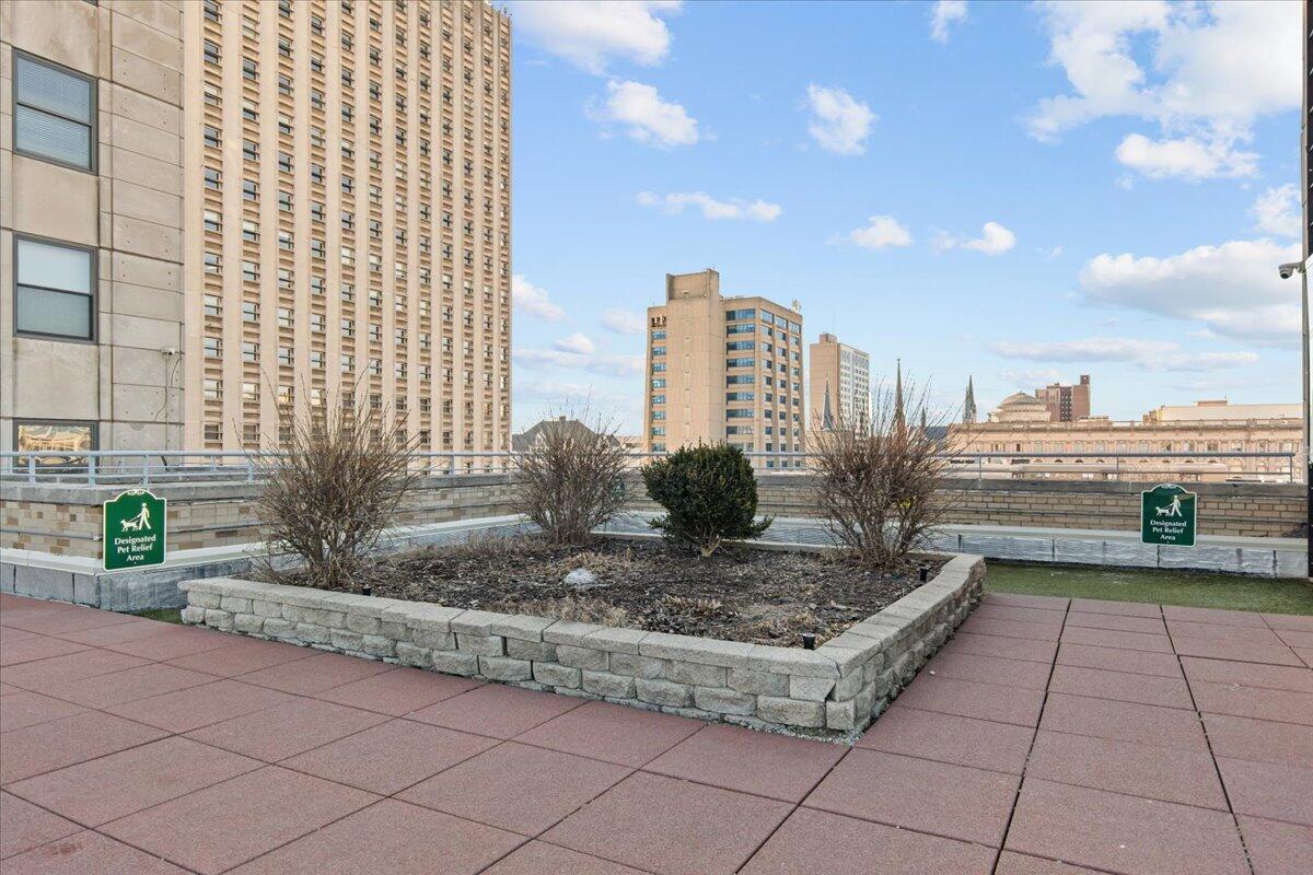 606 West Wisconsin Avenue, Unit 301 Milwaukee, WI 53203 - Photo 19 of 28 Sixth Floor Patio