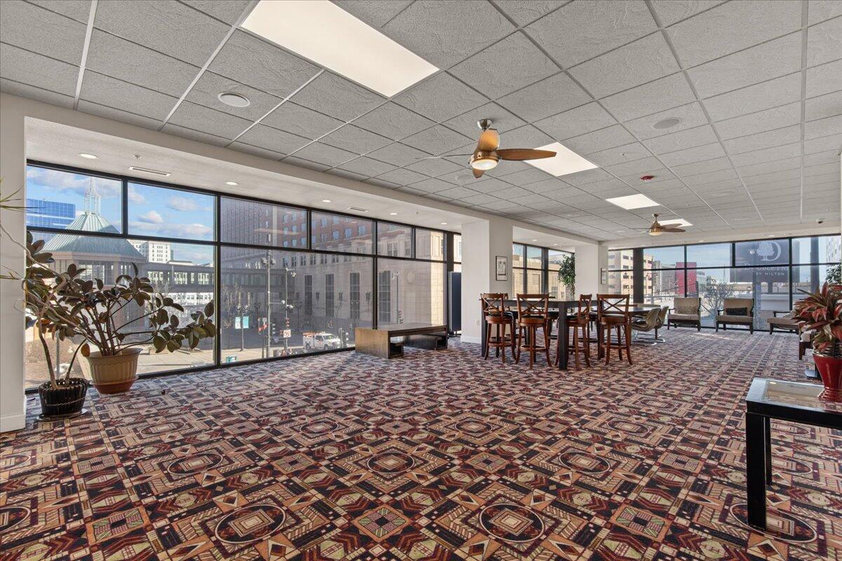 606 West Wisconsin Avenue, Unit 301 Milwaukee, WI 53203 - Photo 22 of 28 Clubhouse