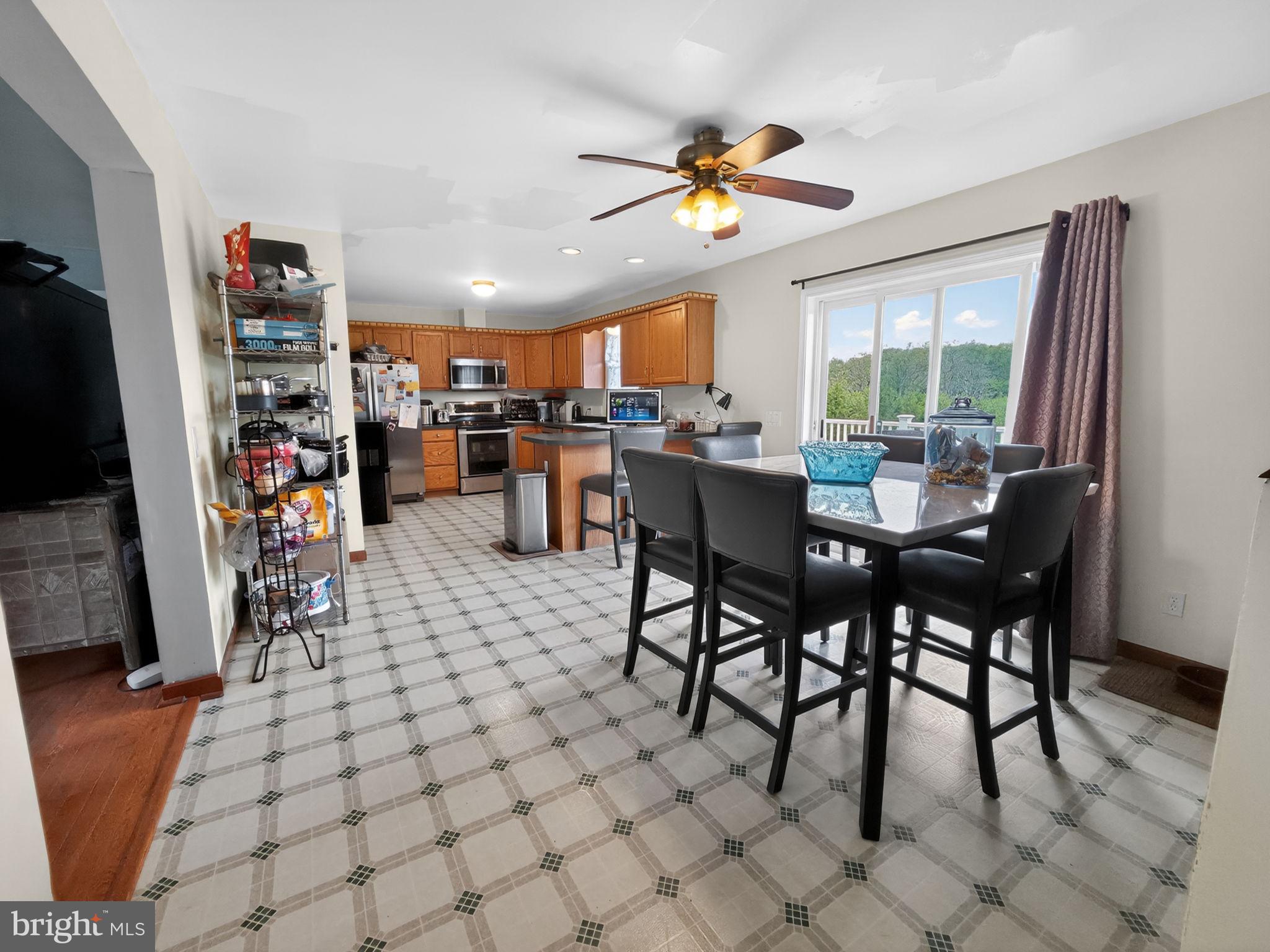 544 Bauer Road Bath, PA 18014 - Photo 9 of 44