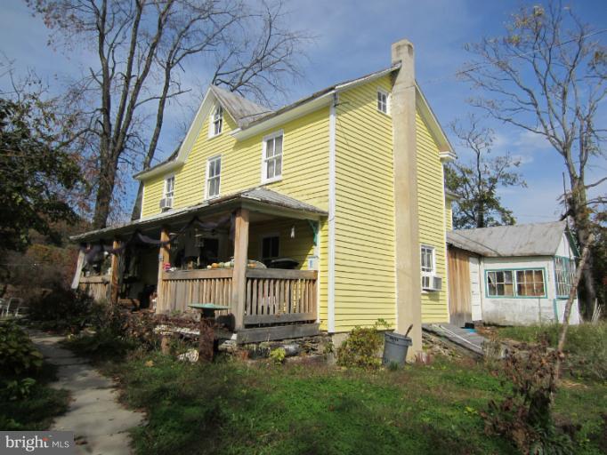 13537 Wilt Store Road Leesburg, VA 20176 - Photo 14 of 16 Exterior (Front)