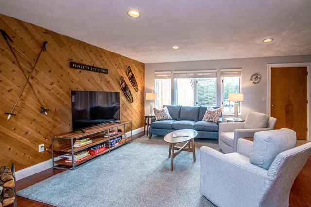 $620,000 | 9 Top Notch Road, Bartlett, NH 03812