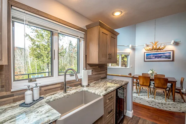 $620,000 | 9 Top Notch Road, Bartlett, NH 03812