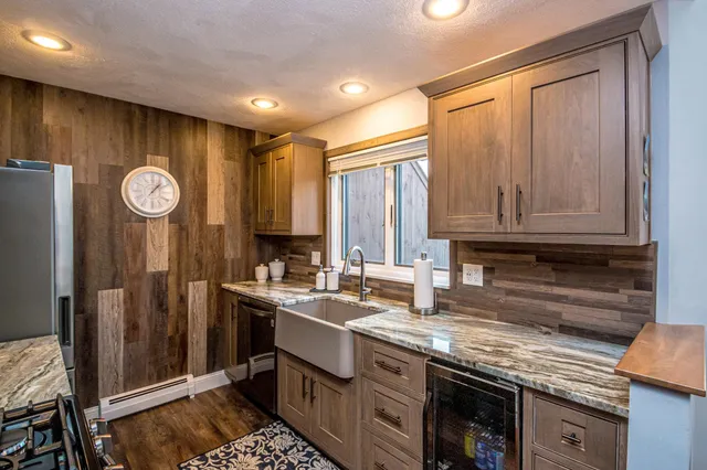 $620,000 | 9 Top Notch Road, Bartlett, NH 03812