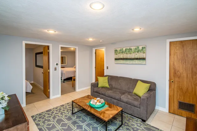 $620,000 | 9 Top Notch Road, Bartlett, NH 03812