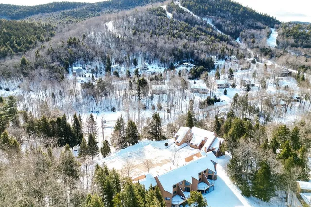$599,000 | 9 Top Notch Road, Bartlett, NH 03812