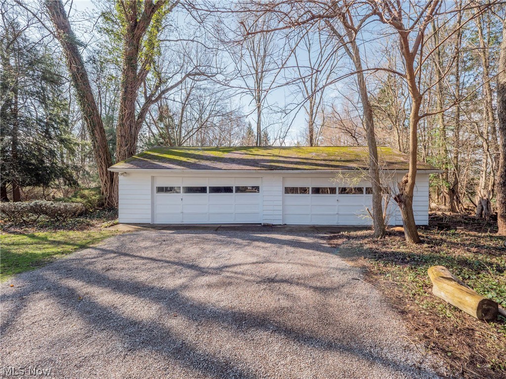 24715 Kennedy Ridge Road North Olmsted, OH 44070 - Photo 26 of 32 Gallery Image 26