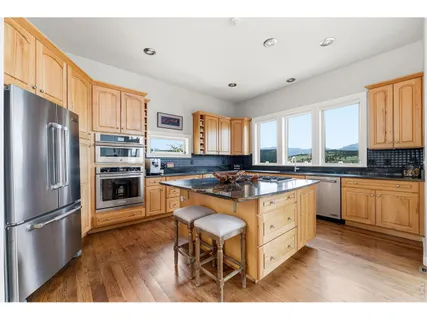 $1,999,000 | 814 Mountain View Drive, Lyons, CO 80540