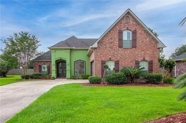 $350,000 | 216 Ox Bow Drive, Laplace, LA 70068