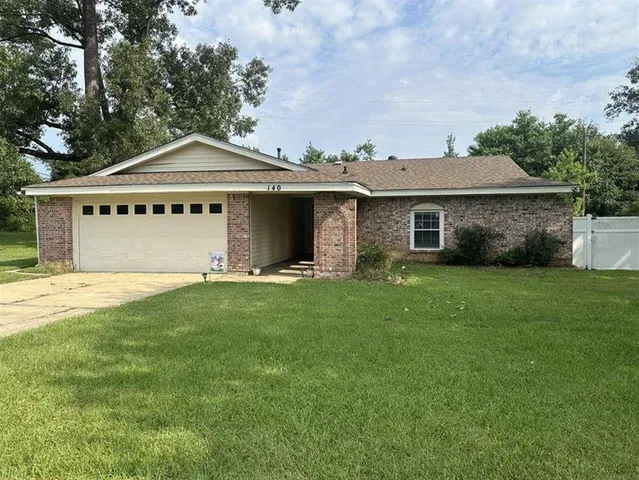 $149,900 | 140 Whispering Pines Loop, Leesville, LA 71446