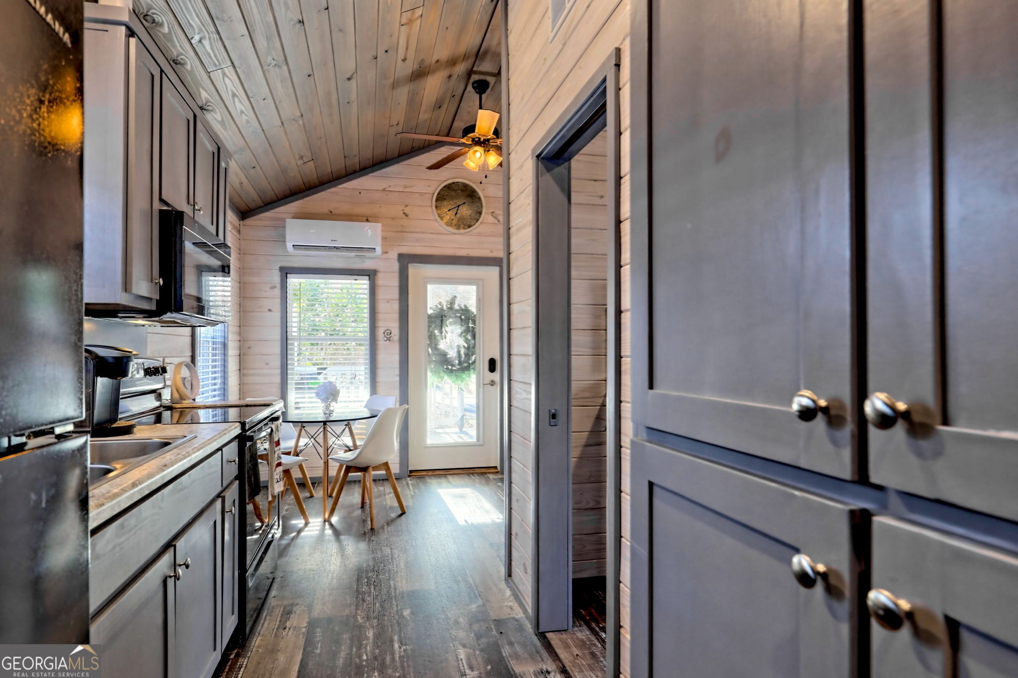 4960 Laurel Lodge Road, Unit 3 Clarkesville, GA 30523 - Photo 24 of 40 Gallery Image 24