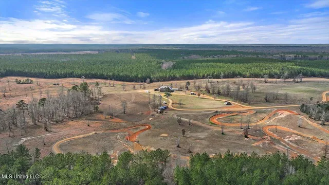 $3,995,000 | 1050 Somerset Road Southeast, Bogue Chitto, MS 39629