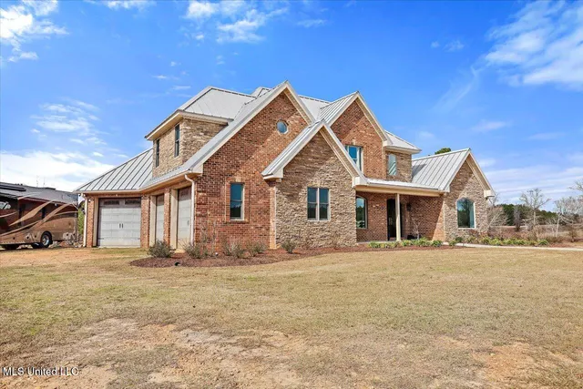 $3,995,000 | 1050 Somerset Road Southeast, Bogue Chitto, MS 39629
