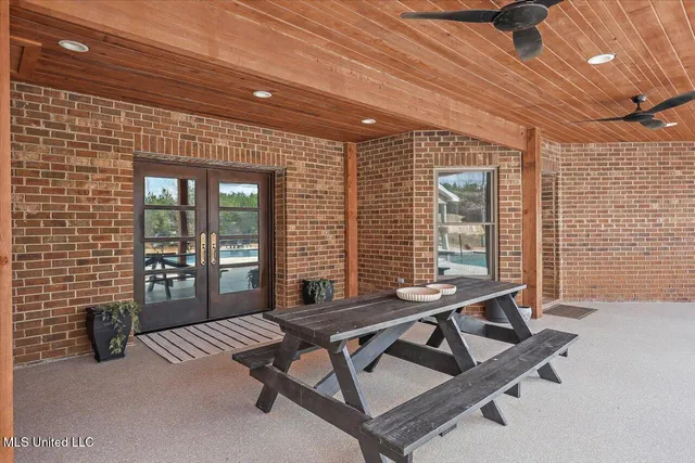 $3,995,000 | 1050 Somerset Road Southeast, Bogue Chitto, MS 39629