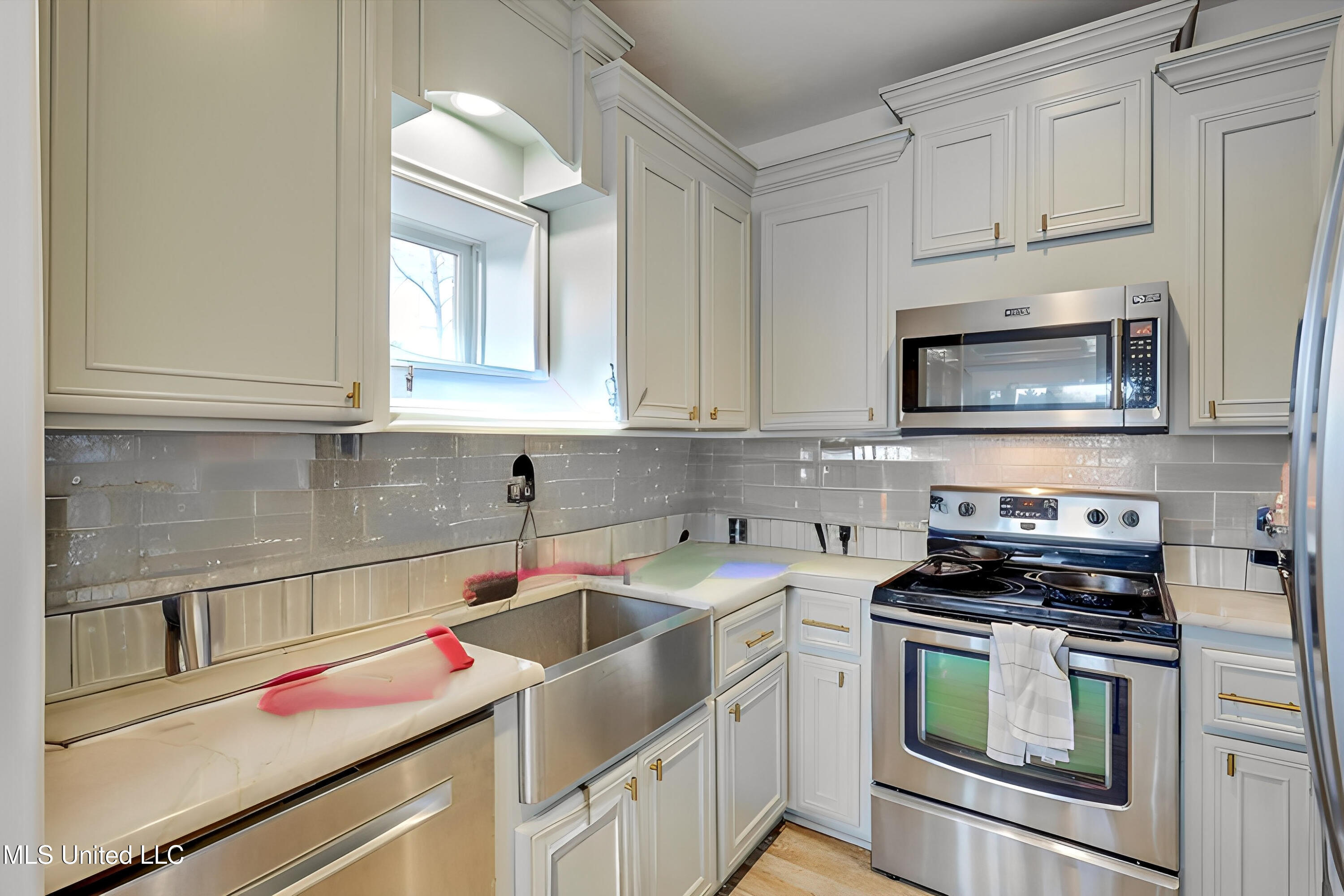 1050 Somerset Road Southeast Bogue Chitto, MS 39629 - Photo 85 of 110 085-1050-Somerset-Rd-SE - Furniture remo