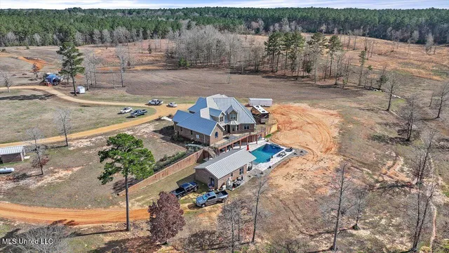 $3,995,000 | 1050 Somerset Road Southeast, Bogue Chitto, MS 39629