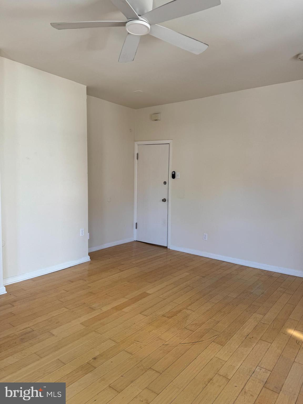 2062 Lombard Street, Unit 2 Philadelphia, PA 19146 - Photo 5 of 9