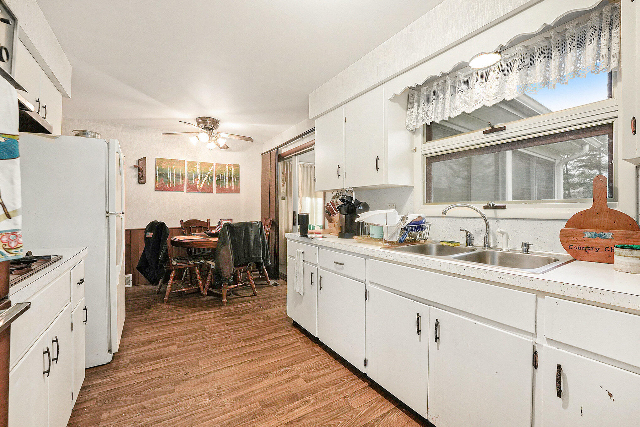 1324 4 Mile Road Northwest Grand Rapids, MI 49544 - Photo 12 of 22 016_photo_apr_02_2025_9_31_49_am_925