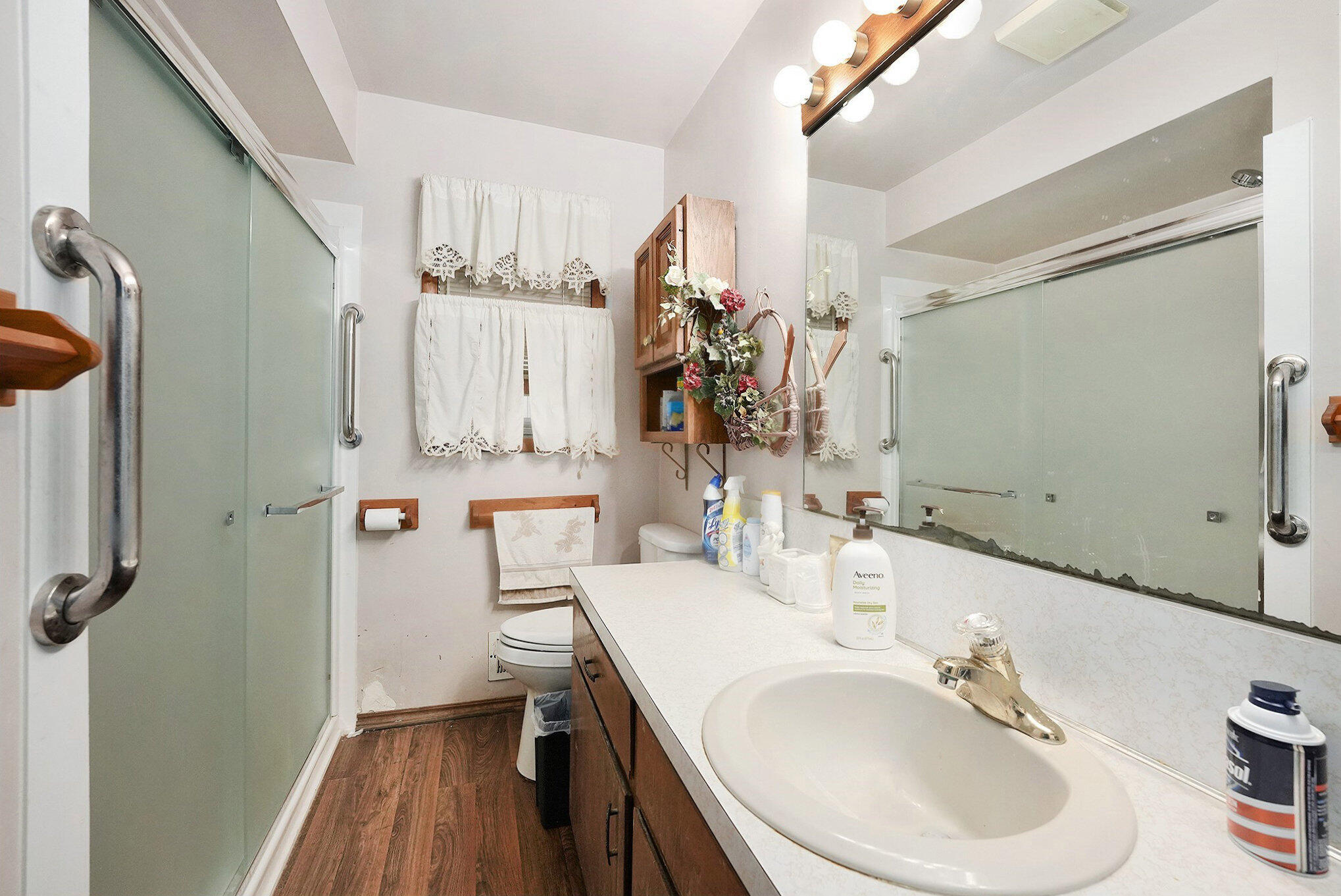 1324 4 Mile Road Northwest Grand Rapids, MI 49544 - Photo 19 of 22 005_photo_apr_02_2025_9_25_09_am_616