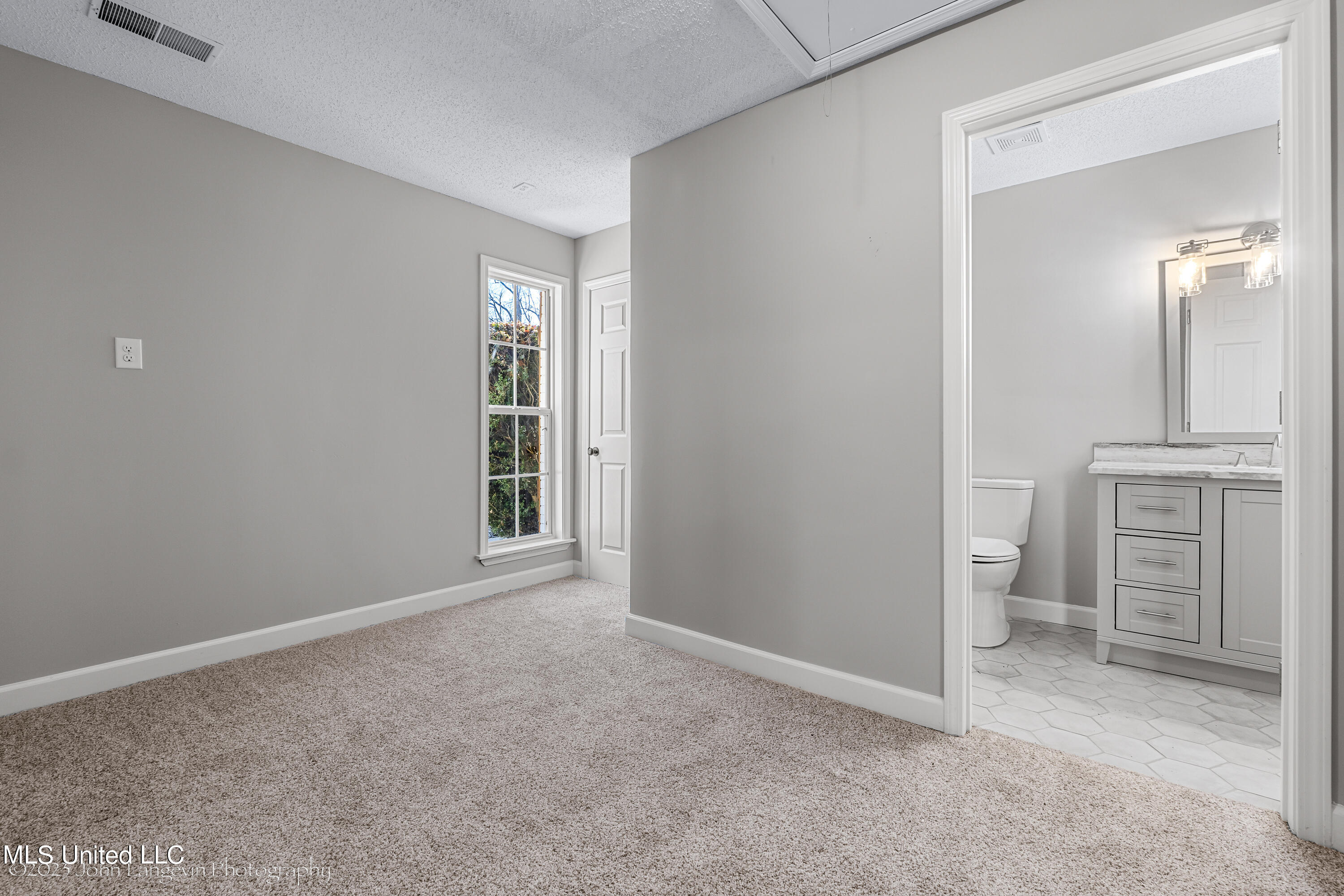 5951 McIngvale Road Hernando, MS 38632 - Photo 17 of 26 5951 McIngvale Rd-Interior-13