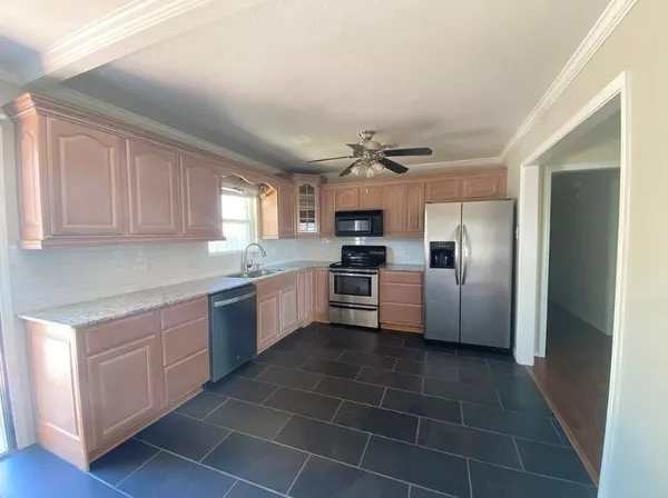 $1,800 | 50021 Del Ra Drive, Greenville, TX 75402